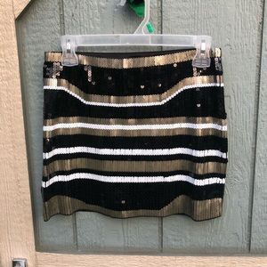 Express black gold white sequin mini xs